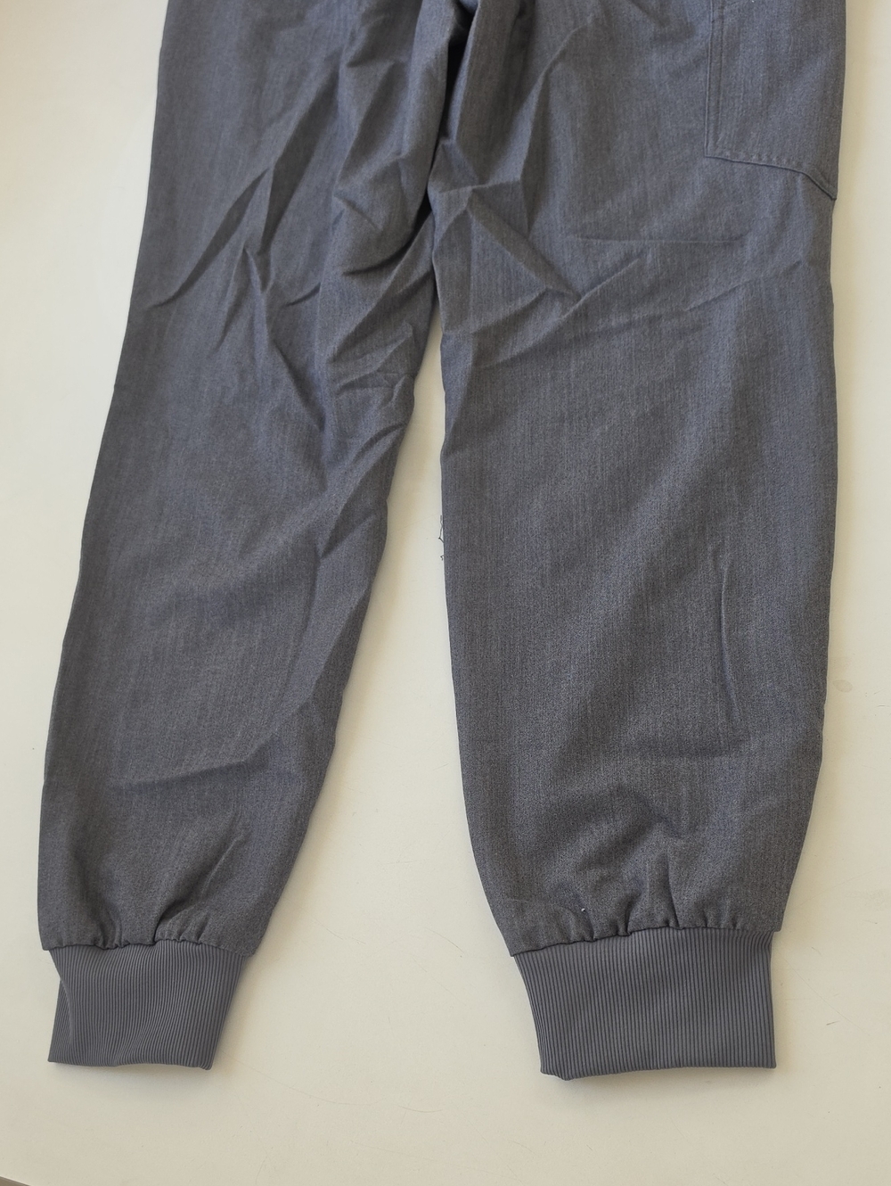 Zamora Jogger Scrub Pant - Picture 9 of 9